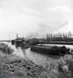 Barges at Selby Docks